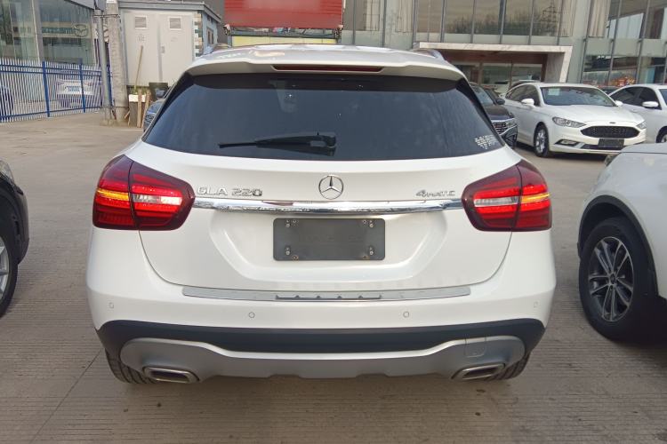 Used Mercedes-Benz GLA 2017 GLA 220 4MATIC Fashion Model