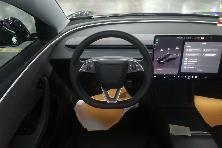 Used Tesla Model 3 2023 Rear-Wheel-Drive Version
