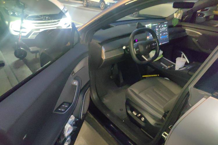 Used ONVO L60 2024 60 kWh Rear-Drive Version