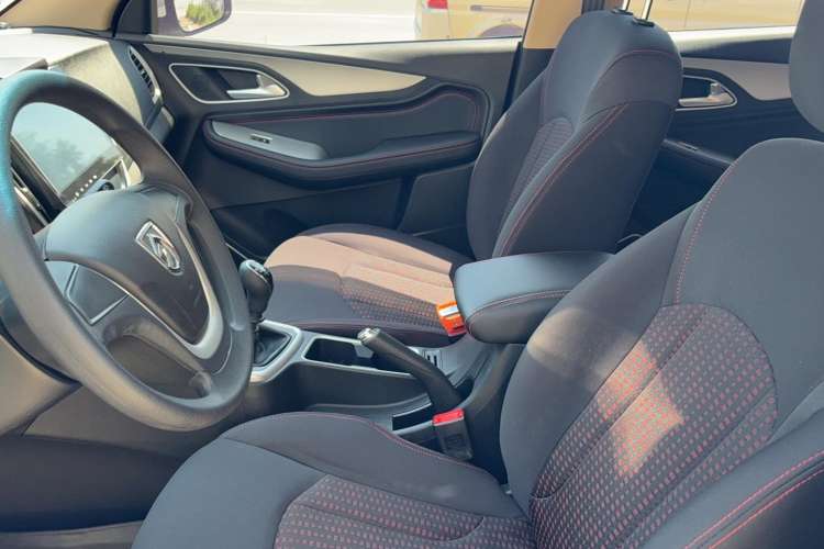 Used Baojun 560 2016 1.5T Manual Comfort Edition