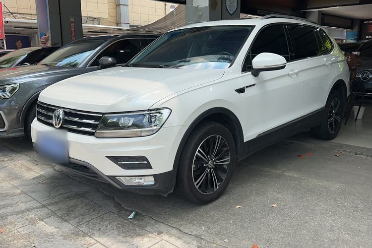 Used Volkswagen Tiguan L 2019 Revised Version 280TSI Automatic Two-Wheel Drive Panoramic Comfort Edition China VI Standard