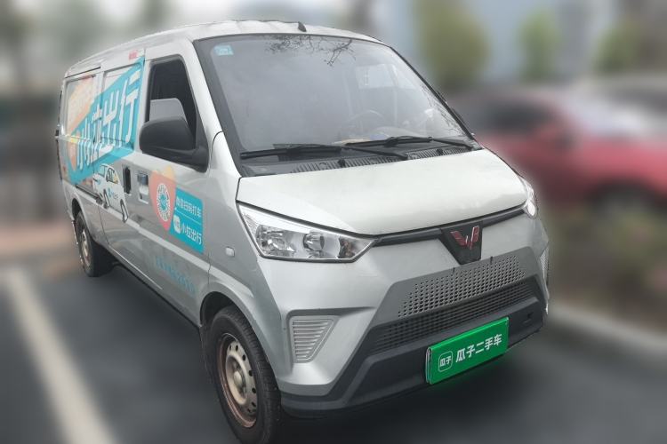 Used Wuling EV50 2021 Van Logistics Vehicle Lishen 41.6kWh Tongyu Electric Control System
