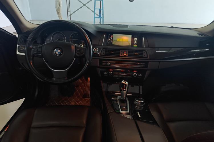 Used BMW 5 Series 2014 525Li Luxury Design Package