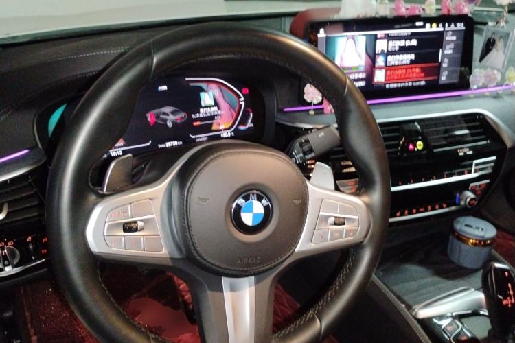 Used BMW 5 Series 2023 530Li Leading Model M Sport Package Steering Wheel