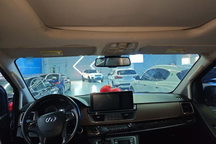 Used SAIC MAXUS G10 2016 2.0T Automatic Flagship Edition Headliner