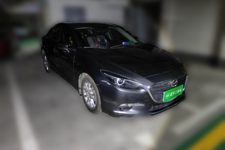 Used Mazda 3 Axela 2017 Sedan 1.5L Automatic Luxury Model China VI Standard