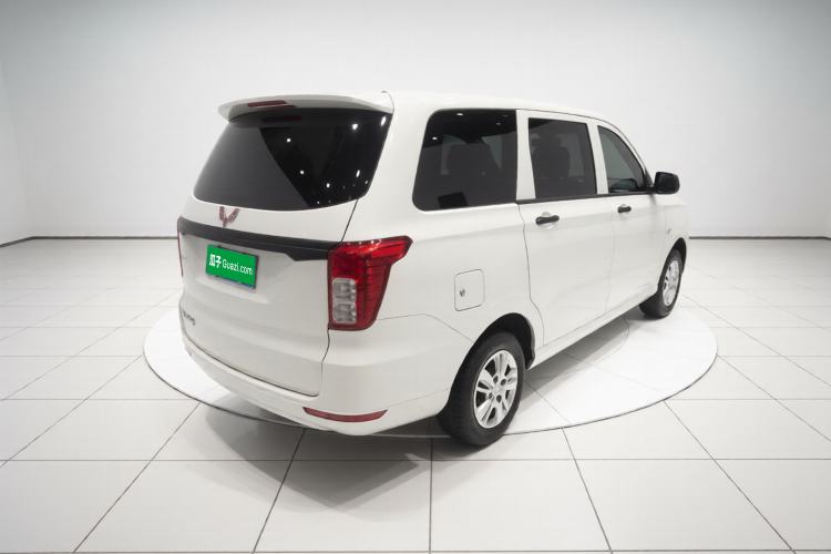 Used Wuling Hongguang 2021 1.5L S Base Version LAR