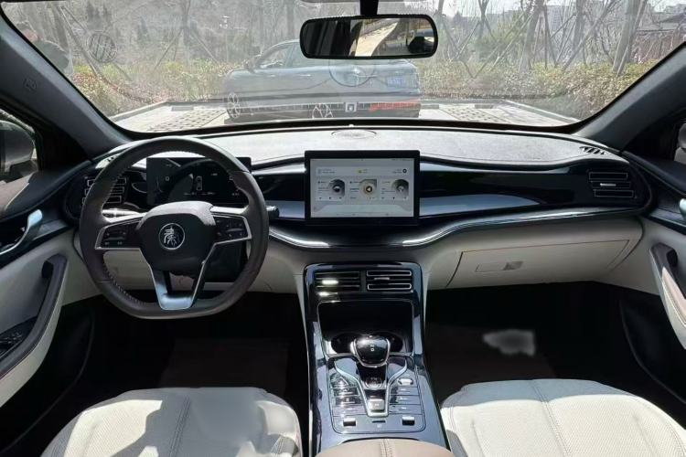 Used BYD Qin PLUS 2024 HONOR Edition DM-i 55KM Leading Model Exterior 5