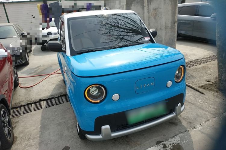 Used Livan Blue Balloon 2025 Model Dynamic Version
