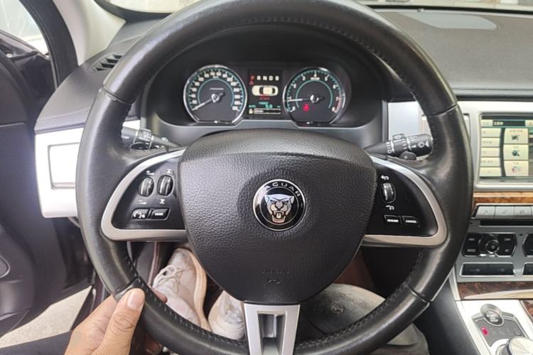 Used Jaguar XF 2014 XF 2.0T Luxury Edition