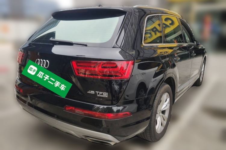Used Audi Q7 2018 40 TFSI Comfort Model