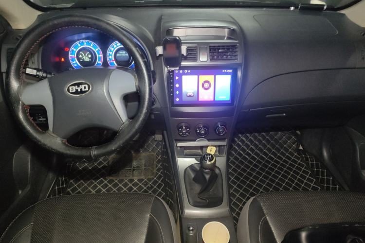 Used BYD L3 2015 Energy-Efficient Model 1.5L Manual Comfort Edition