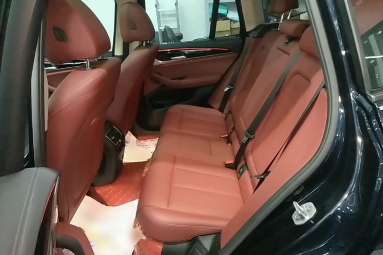 Used BMW iX3 2022 Updated Leading Version
