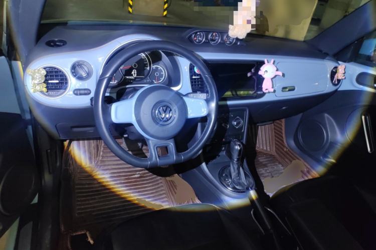 Used Volkswagen Beetle 2013 1.4 TSI Comfort Model
