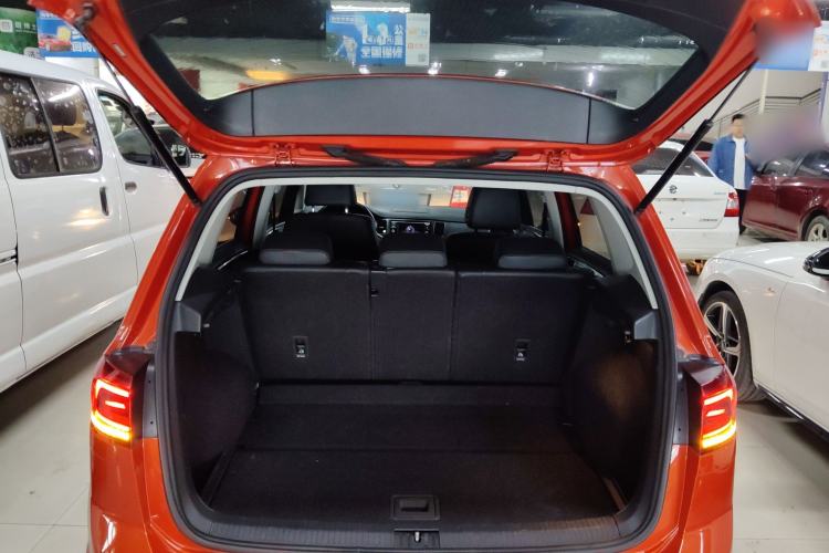 Used Volkswagen Golf Sportsvan 2018 230TSI Automatic Trend Edition