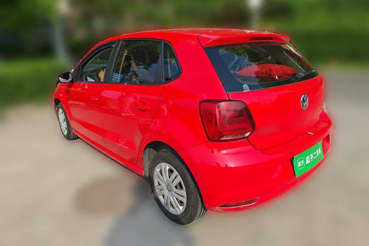 Used Volkswagen Polo 2014 1.4L Manual Fashion Edition
