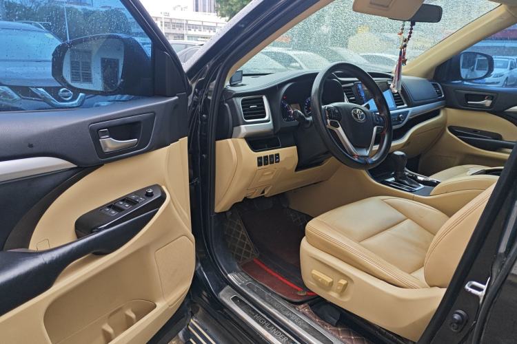Used Toyota Highlander 2018 2.0T Four-Wheel Drive Elite Edition 7 Seats China VI Standard