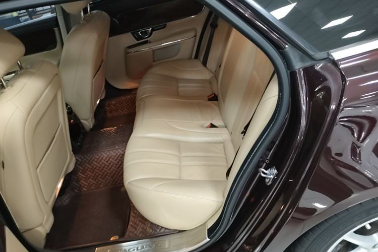 Used Jaguar XJ 2016 XJL 2.0T Two-Wheel-Drive Elegant Business Edition