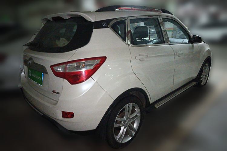 Used Changan CS35 2012 1.6L Manual Luxury Model China IV Standard
