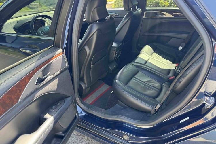 Used Lincoln MKZ 2017 2.0T Luxury Edition
