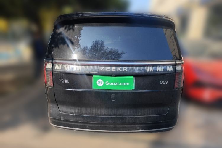 Used Zeekr 009 2022 WE Edition
