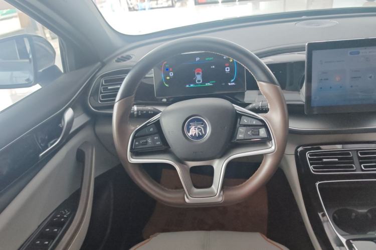 Used BYD Qin PLUS 2024 Honor Edition EV 420KM Leading Model