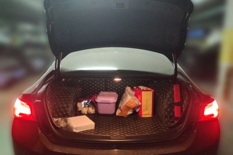 Used Chevrolet Malibu XL 2021 535T Automatic Sport Edition Trunk