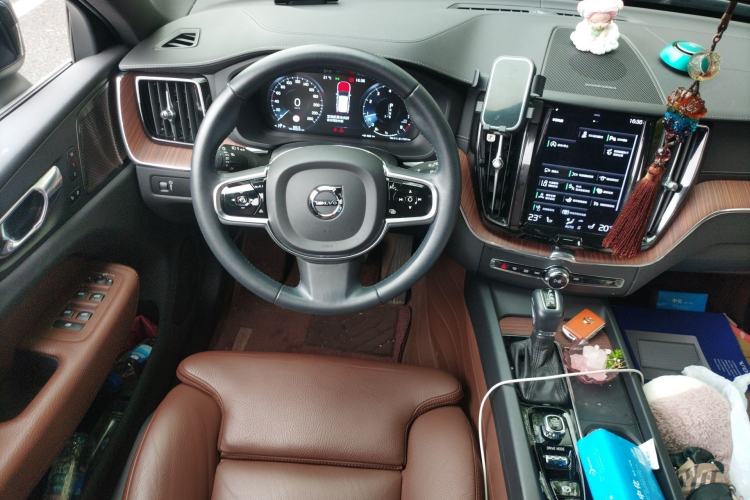 Used Volvo XC60 2021 T5 4x4 Zhiya Luxury Edition Steering Wheel