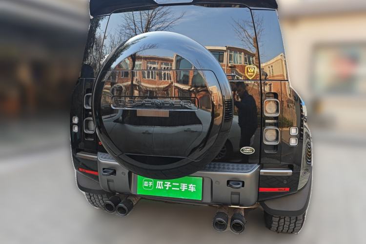 Used Land Rover Defender 2023 110 5.0T V8