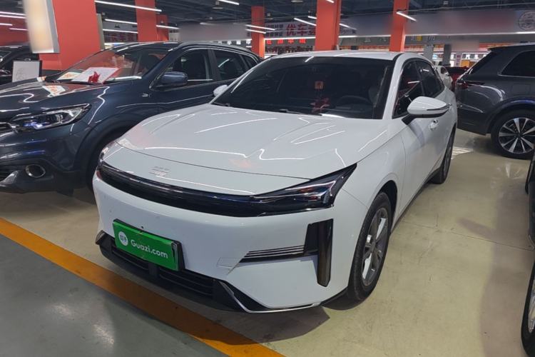Used Geely Galaxy L6 2025 EM-i 140km Long-Range Version
