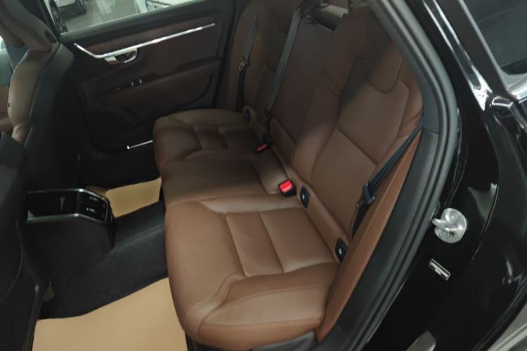 Used Volvo S90 2025 B5 Zhiyuan Luxury Edition