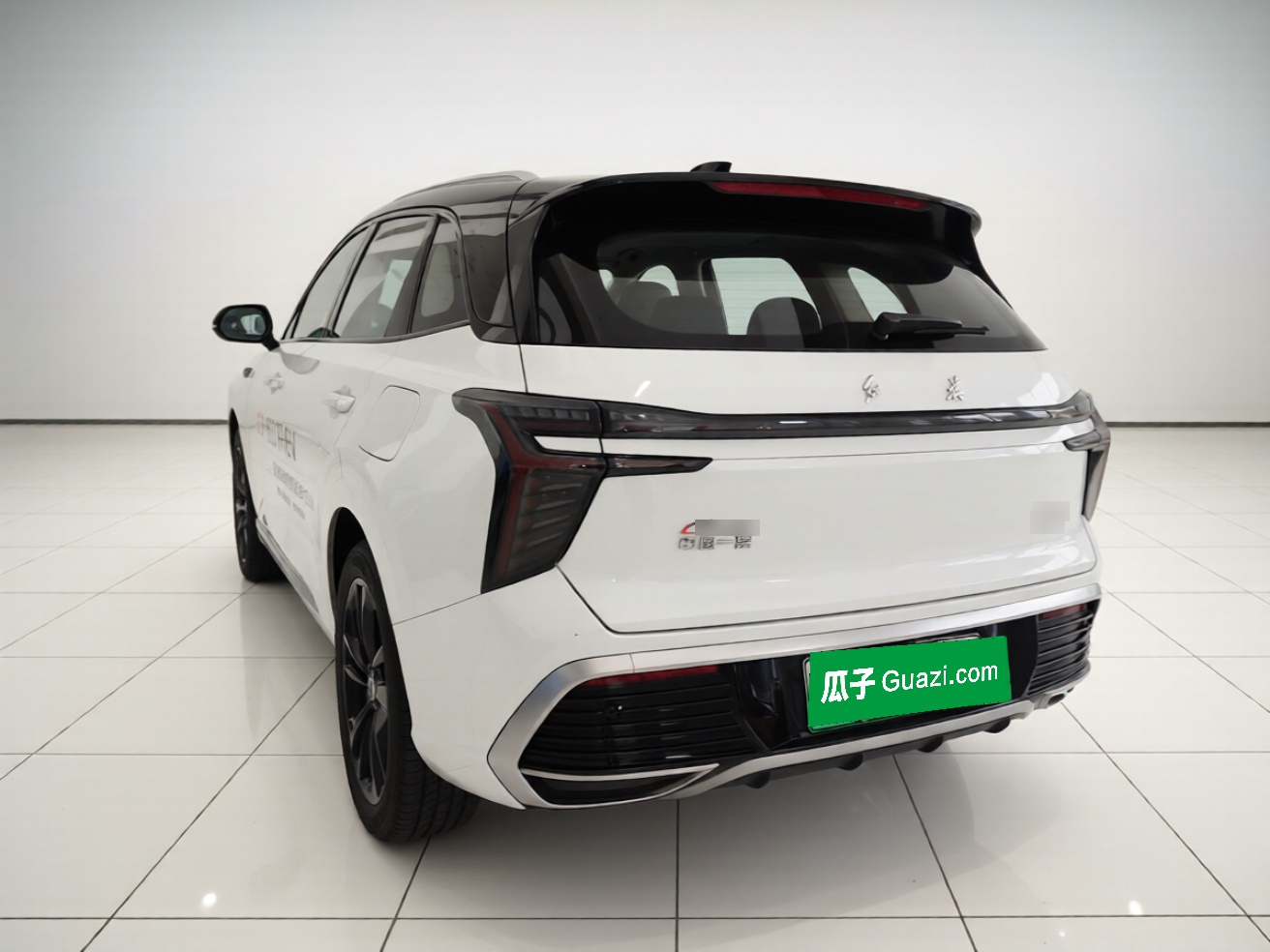 Hongqi HS3 PHEV 2025 Model PHEV 117km Jingwei PLUS Edition — снимка 4