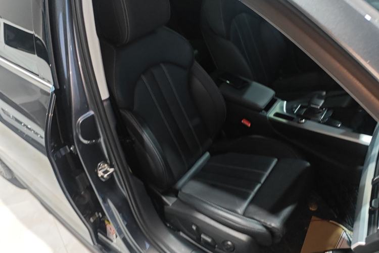 Used Audi A4L 2022 40 TFSI Fashion Dynamic Model