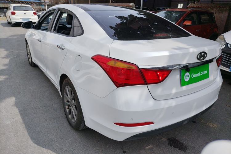 Used Hyundai Mistra 2014 1.8L Automatic Smart GLS
