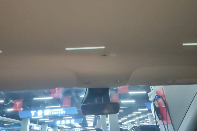 Used Tesla Model Y 2021 Long-Range All-Wheel-Drive Version