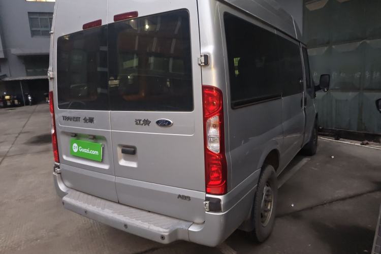 Used Ford Transit Custom 2016 2.2T Short Wheelbase 6-Seater Mid-Height Multi-Purpose Vehicle
