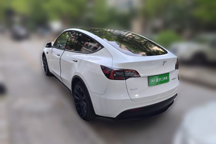 Used Tesla Model Y 2024 Rear-Wheel-Drive Version Rear Left 45 Deg