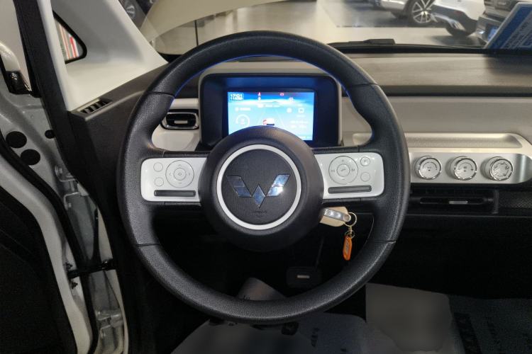 Used Wuling Air ev 2023 - Four Seats - Standard Edition