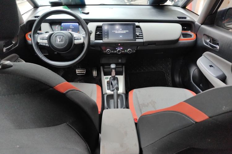 Used Honda LIFE 2023 1.5L CVT SPO-SS Dynamic Edition Center Console