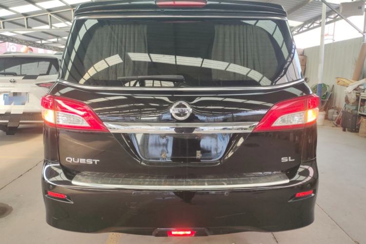 Used Nissan Quest 2015 3.5L SL
