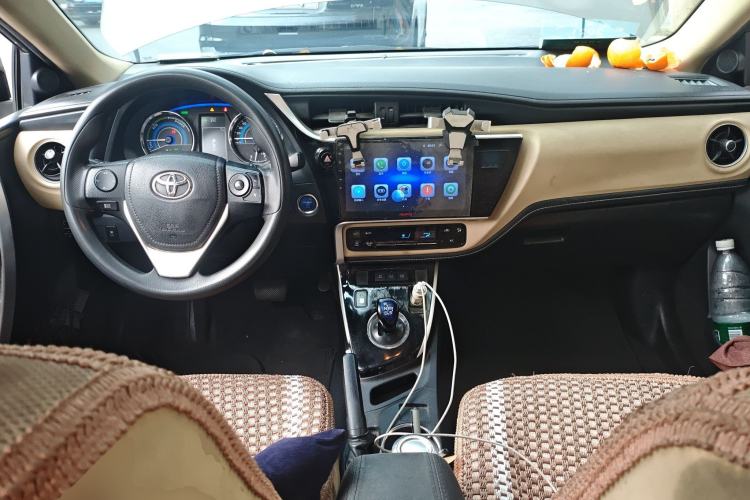 Used Toyota Corolla 2017 Revised Dual-Engine 1.8L E-CVT Leading Edition
