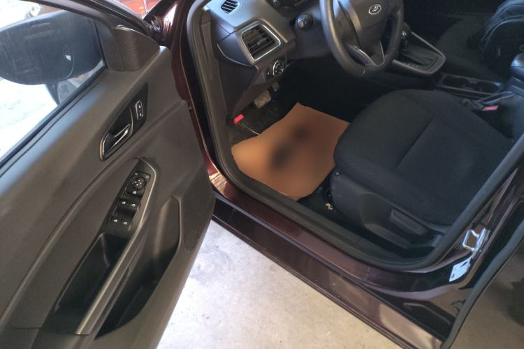 Used Ford Escort 2019 Revised 1.5L Automatic ZhiXiang Version China VI Standard
