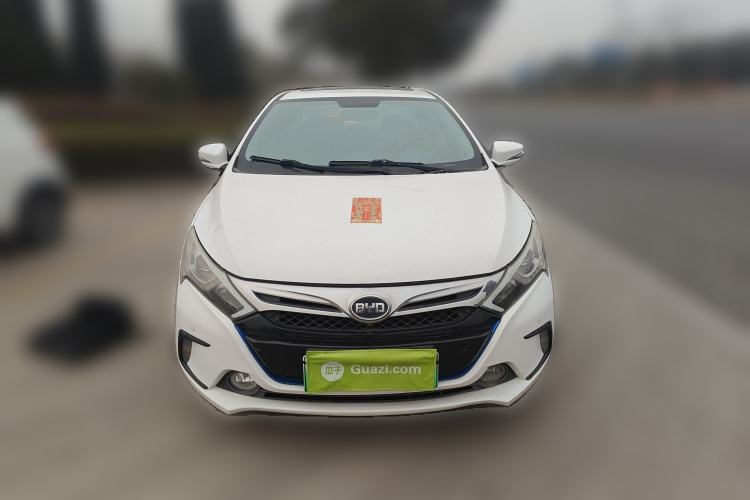 Used BYD Qin New Energy 2014 1.5T Flagship Model
