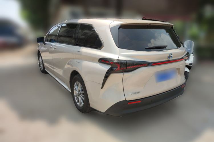 Used Toyota SIENNA 2021 2.5L Hybrid Comfort Edition
