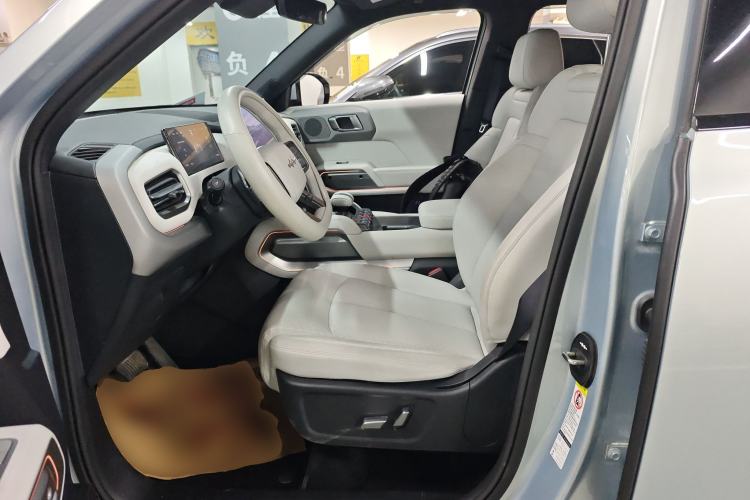 Used Formula Leopard Titanium 3 2025 501 km All-Wheel Drive Intelligent Driving Max Edition Left Front Seat