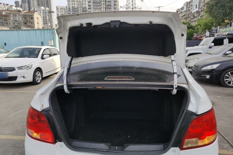 Used Chevrolet Sail 2015 Sail 3 1.5L Manual with Ideal Sunroof Edition Trunk