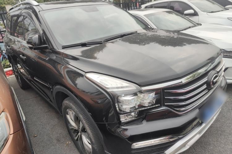 Used GAC Trumpchi GS8 2017 320T Two-Wheel Drive Luxury Smart Connectivity Version (7 Seats) Front Right 45 Deg