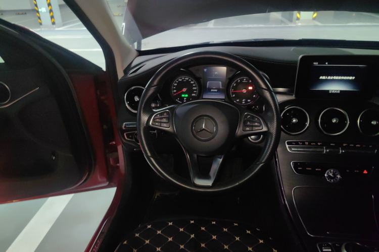 Used Mercedes-Benz C-Class 2017 C 180 L Sport Edition Steering Wheel