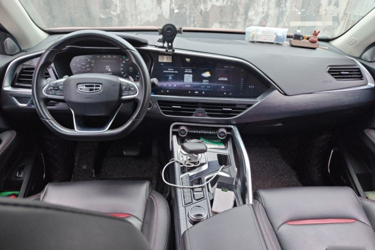 Used Geely Auto Monjaro 2019 350T Yuxingzhe Center Console