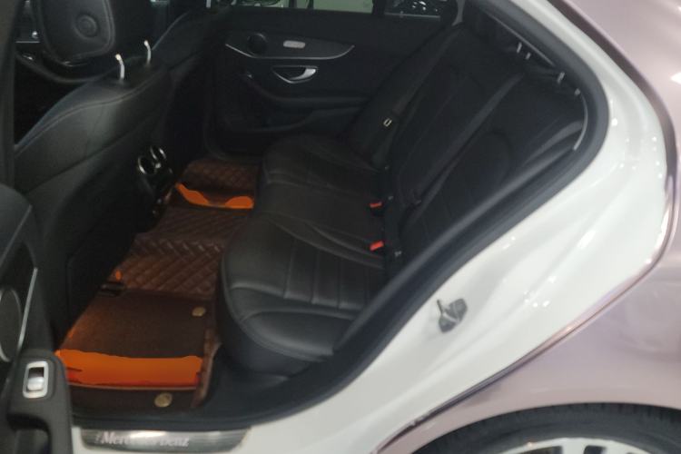 Used Mercedes-Benz C-Class 2021 C 200 L Fashion Edition Sport Version Left Rear Seat